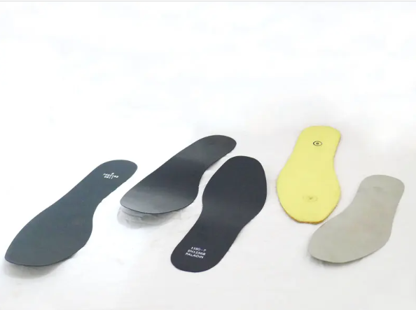 Sepatu Safety Pelat Midsole Baja Anti Tusukan