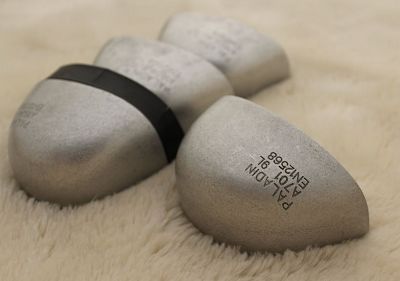 200 j en iso22568 tutup kaki aluminium untuk sepatu bot pu berkualitas tinggi