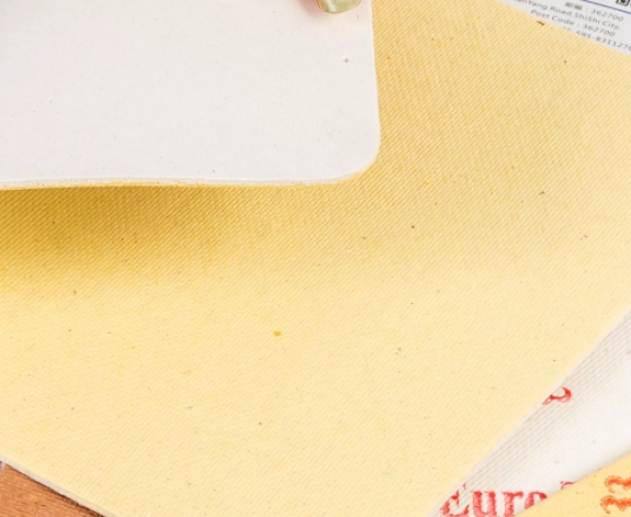 Papan kertas dengan EVA